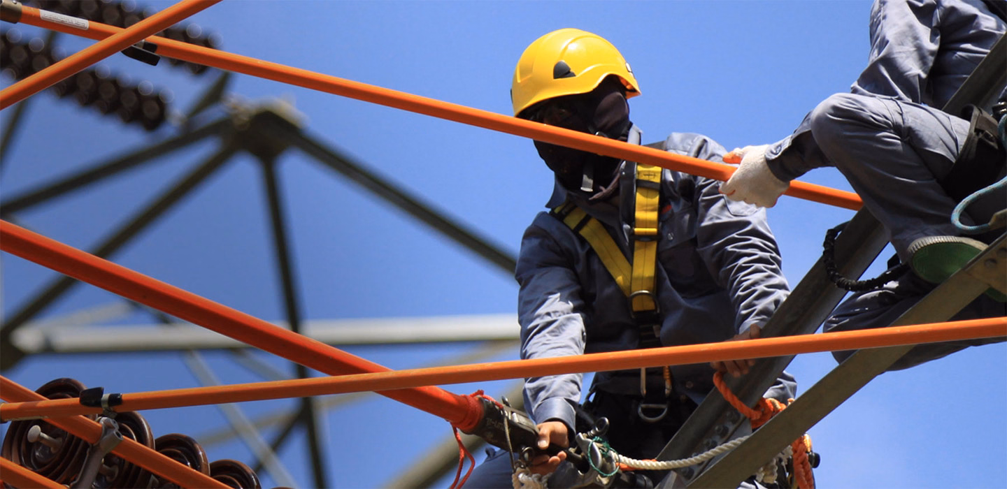 Nomex® Xtreme Arc fabric for utility and electrical industries